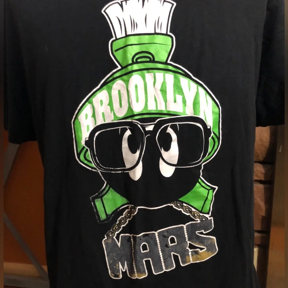 Air Jordan Brooklyn Mars Men’s Black Graphic Tee